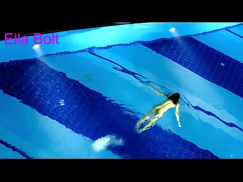 ❤️ Ech kann net ophalen ze kucken, jonk Blond gefaange schwammen plakeg am ELLA BOLT Resort Pool ❌ Porno op lb.8kpornvids.ru ☑
