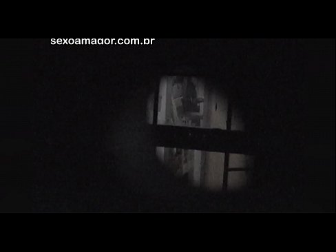 ❤️ Blondie gëtt geheim vun engem Quartier Voyeur verstoppt hannert huel Zillen opgeholl ❌ Porno op lb.8kpornvids.ru ☑