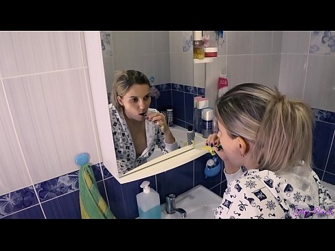 ❤️ Hack mat jonken an Pyjamas endet mëndlech kum an Arsch - Letty schwaarz ❌ Porno op lb.8kpornvids.ru ☑